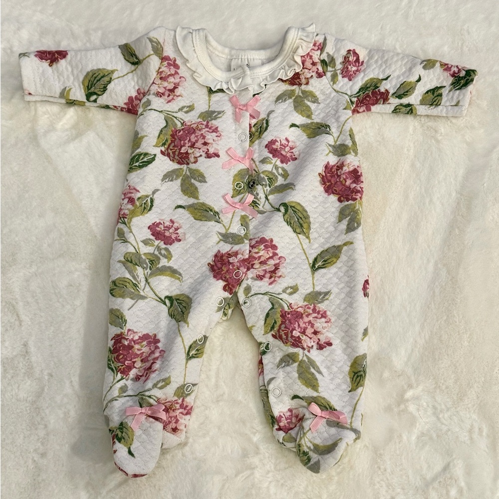 Laura Ashley Baby Girl Floral Footie Jumpsuit- size 0-3 months